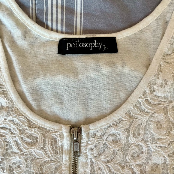 Philosophy lace zippered tank top - Picture 4 of 8